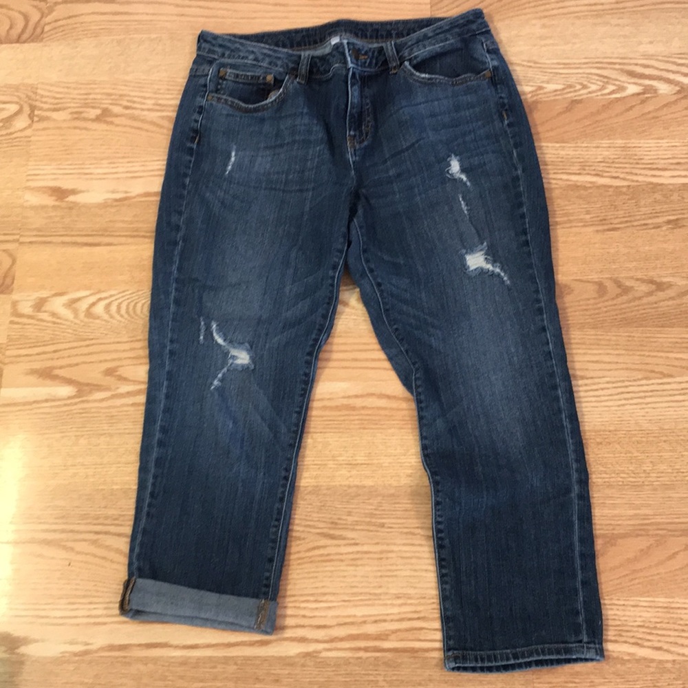 Jennifer Lopez denim capris